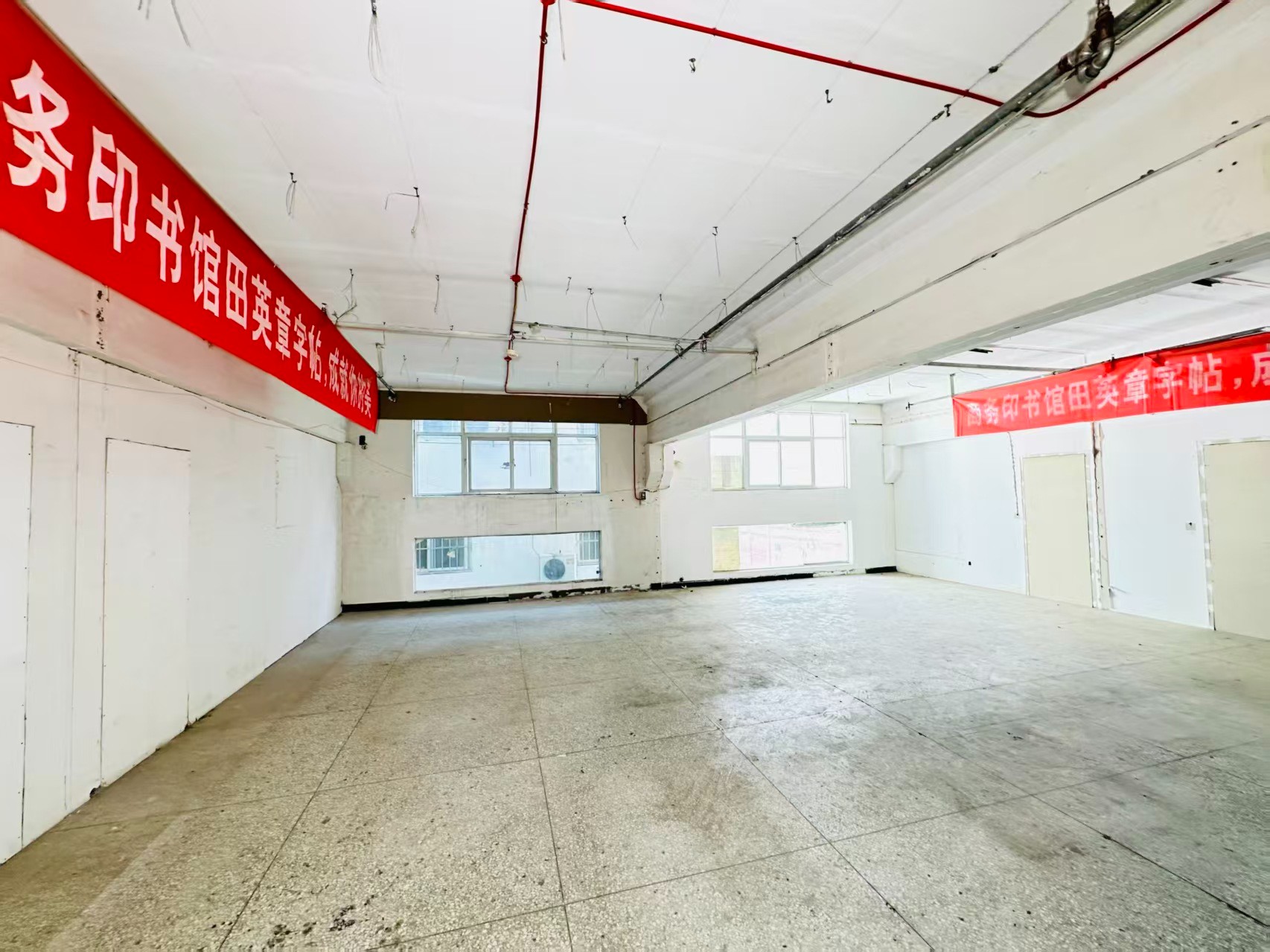 古城东路建议再强化“人工智能算力中心、AI应用孵化、数字经济示范园”等产业概念，会更符合产业园招商语言_COPY